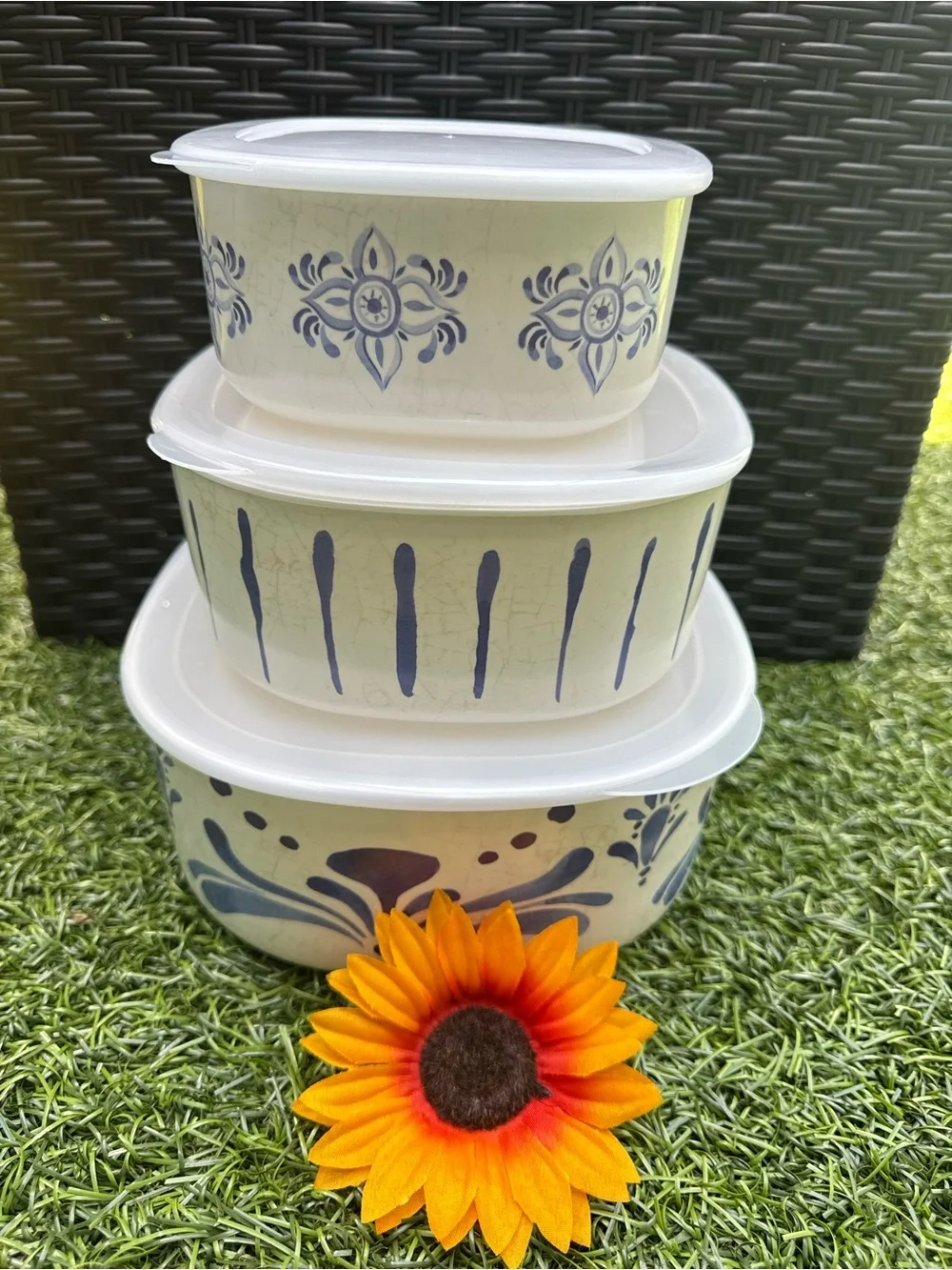 ✨ The Spring Shop Blue Talavera Melamine Bowls 3-Piece Set 🏷️
